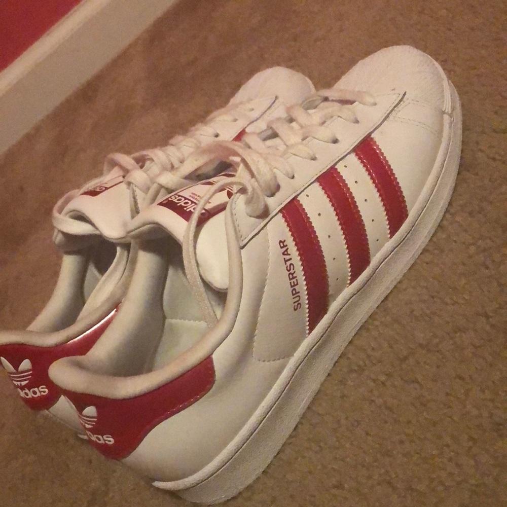 Adidas Superstars fit for a 10 ($ can be changed)